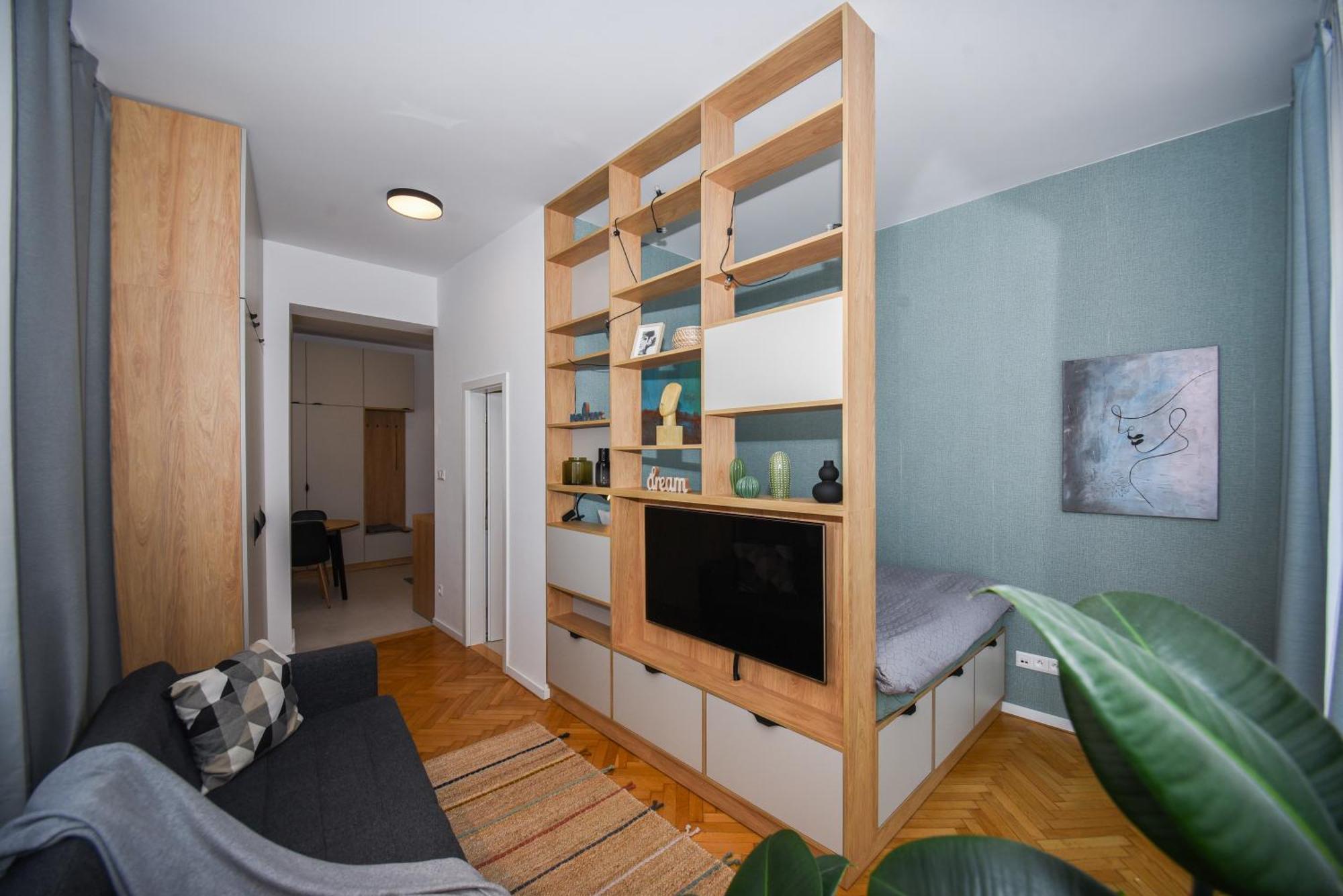 City Center Studio - Comfy & Modern Братислава Экстерьер фото